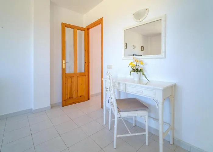 1 Bedroom Lovely In Lejlighed