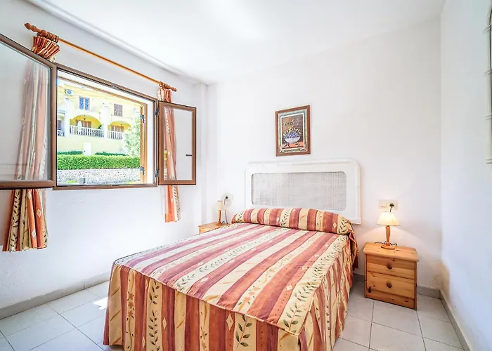 1 Bedroom Lovely In *